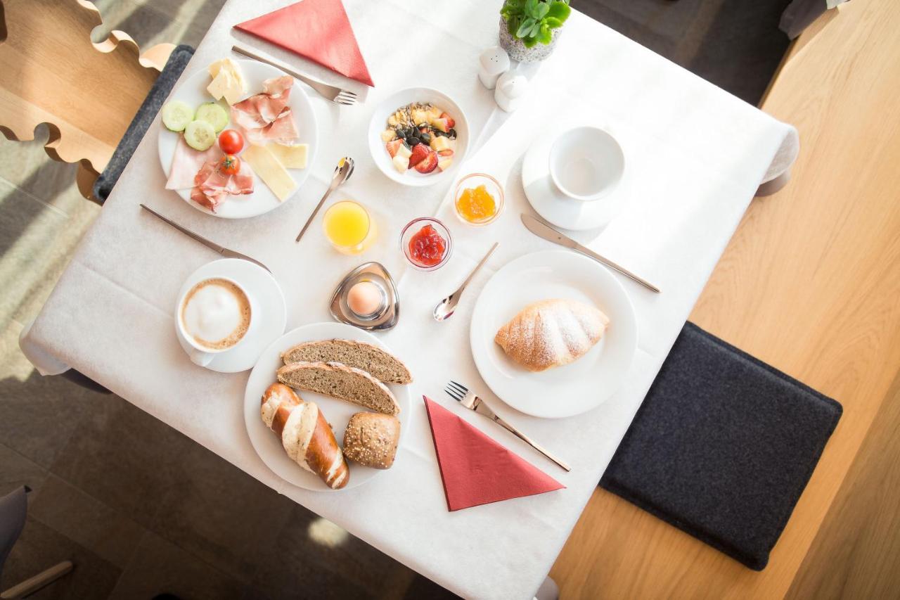 B&B Boutiquehotel Clara 브루니코 외부 사진